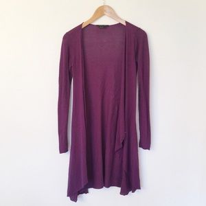 🌵 3/$15  BCBGMAXAZRIA purple high low cardigan